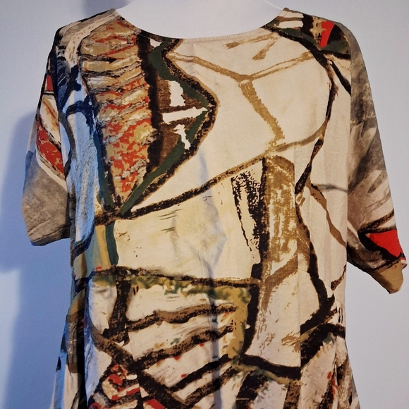 Artsy Abstract Print Short Sleeve Dress - Picture 9 of 9
